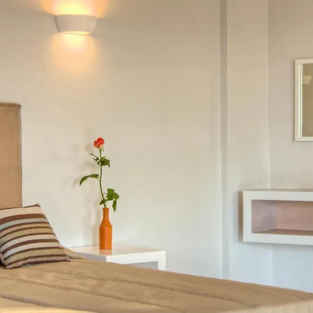 Antigoni Villa, A Back-to-nature Sanctuary, By Thinkvilla ヴィラ